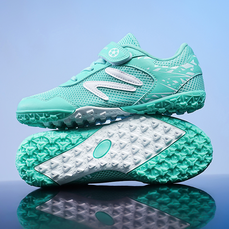 New Children Soccer Shoes Clea – обзор и цена Sports Equipment For Boys